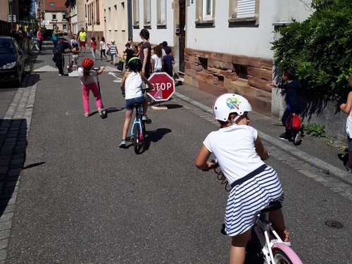 Des rues réservées aux enfants en Bourgogne-Franche-Comté ?